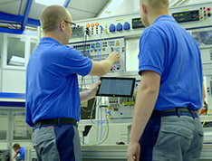 Mechatroniker (m/w/d) Mechatroniker (m/w/d)